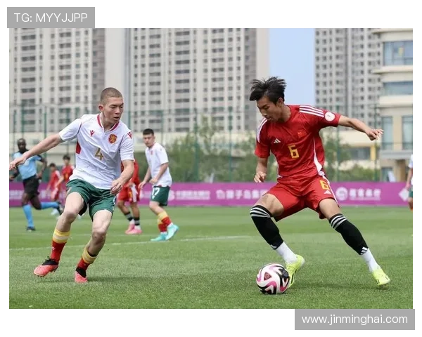 中国足球明星的奋斗历程与辉煌成就展现了中国足球的希望与未来